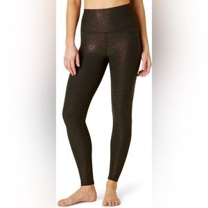 NWT Beyond Yoga Softshine High Waisted Midi Leggings in Stardust Foil